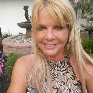 Meet your Posher, Linda